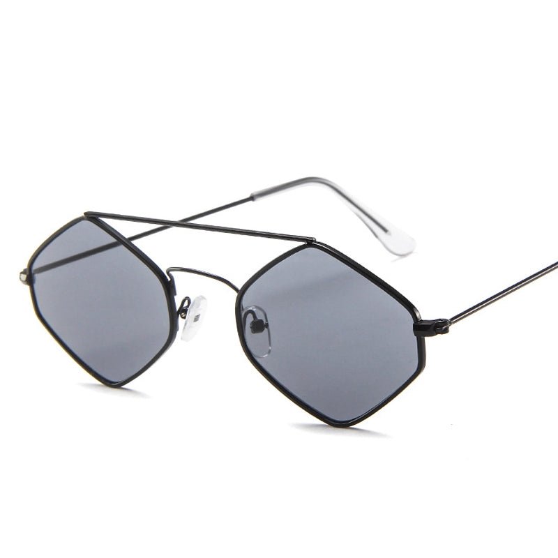Occhiali da sole eleganti in metallo da donna