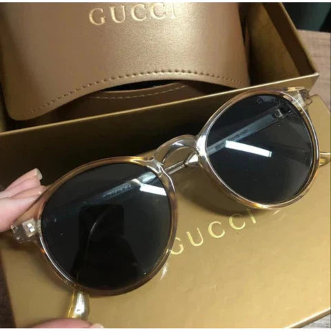 Occhiali da sole quadrati GC da donna