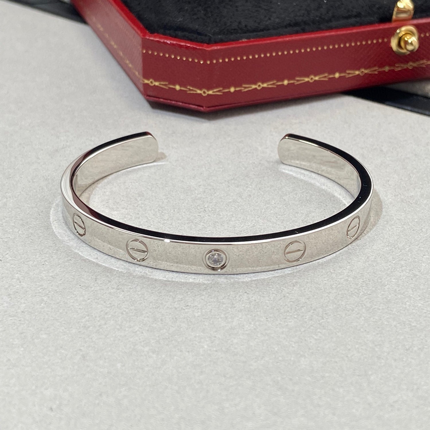 Bracciale Love Diamanti Open Bracciale a polsino