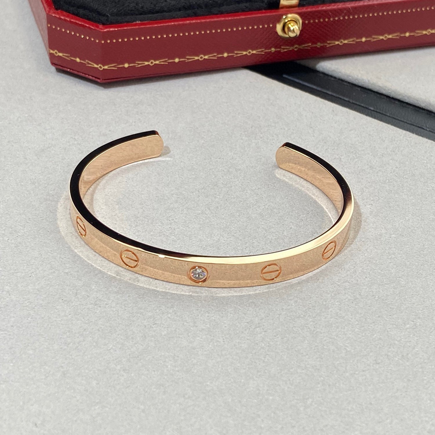 Bracciale Love Diamanti Open Bracciale a polsino