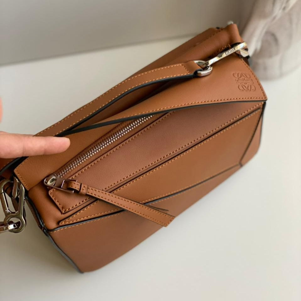 Loewe Borsa Puzzle
